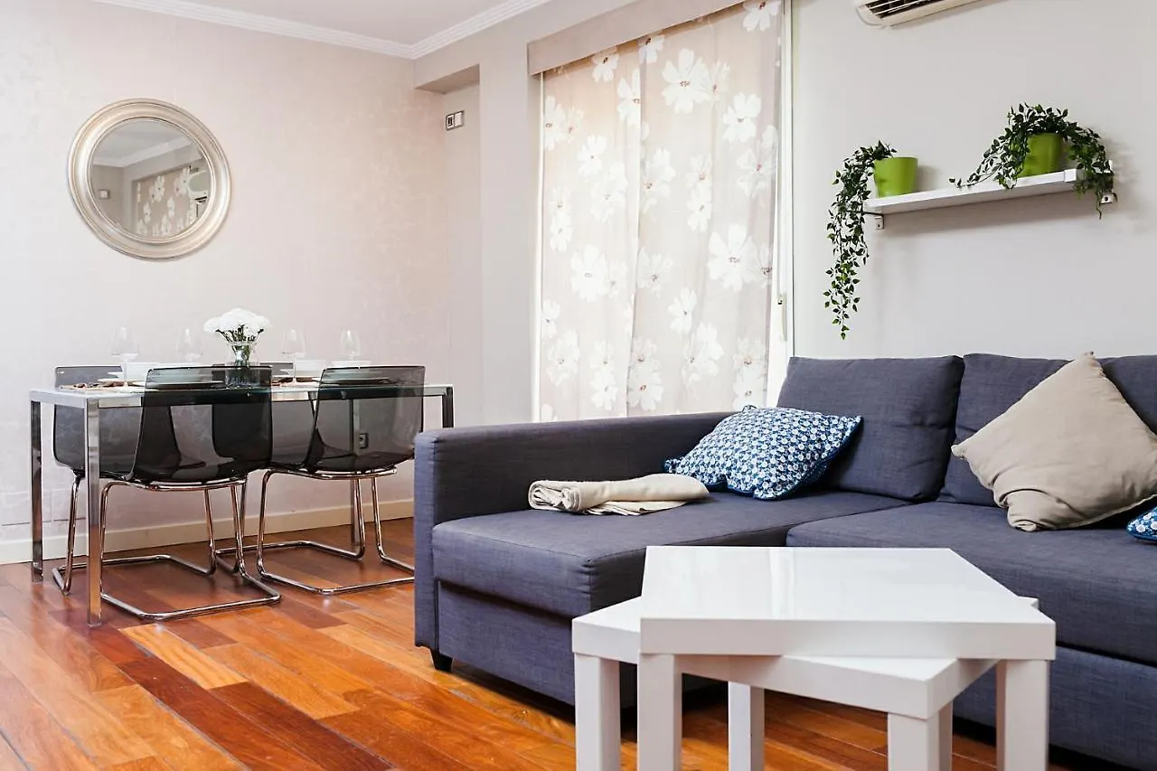 Apartamento Sevilla Hub Santa Justa 0*, Seville Spain